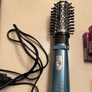 Babyliss titanium hot air brush